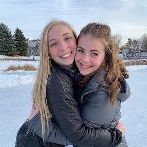 Meet your Posher, Lizzy